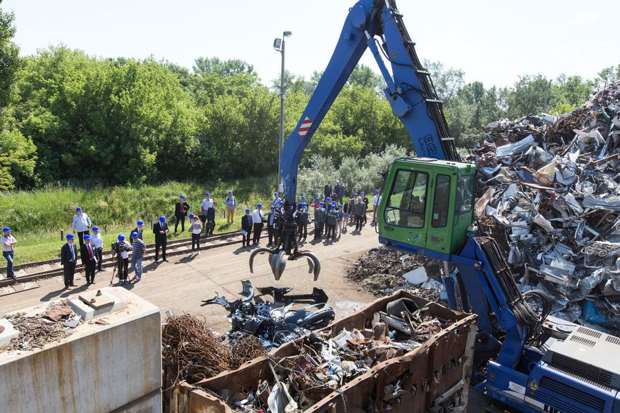Shredderbe kerültek a hamisított alkatrészek